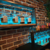 Le Corsaire Pub outside