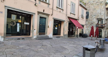 La Table Du Rouan outside