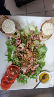 La Cabane de Pierron food