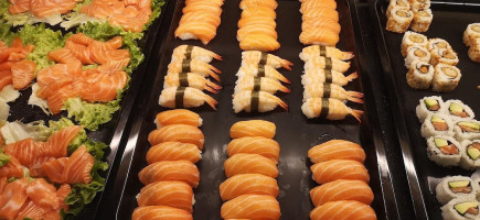 M'eat Grill Buchelay food