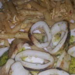 Le Champ Des Lunes food