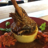 L'o3 Castries Comida