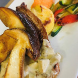 L'o3 Castries Comida