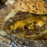 P.a.d La Maison De L'hambourgeois Comida