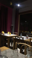 Fournil Des Antiquaires inside