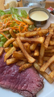Le Bistrot Du Rouillen food