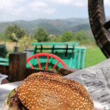 Little Jeanne Burgers Nourriture