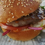 Little Jeanne Burgers Nourriture