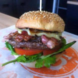 Little Jeanne Burgers Nourriture