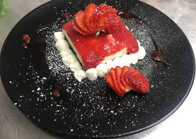 Le Grand Café Capucines food