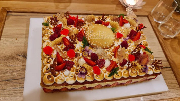 Maison Nipa food