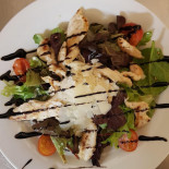 Auberge du Saint-Graal food