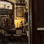 Une Table à Deux Außen