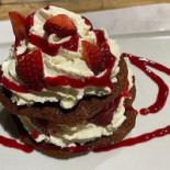 Le Grillon Nourriture