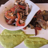 Le Grillon Nourriture