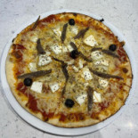 Le Kiosque à Pizzas Aix-villemaur-pâlis food