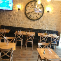 Restaurant Hevi inside