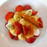 Les Passantes Comida