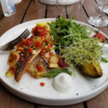 Les Passantes Comida