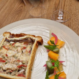 Les Passantes Comida