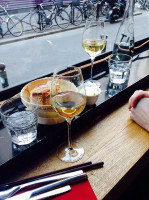 Pierre Sang in Oberkampf Bebida