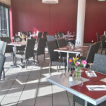 Le Sèchemailles Dentro