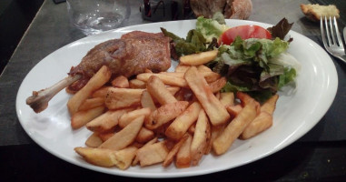 La Taverne Table De Caractère Ibos food