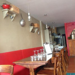 Bistrot De La Plage inside