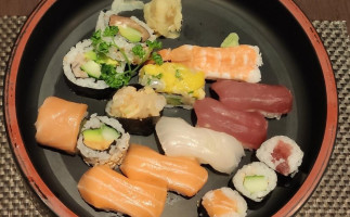 sushi raku food