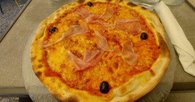 Pizzeria Le Florida food