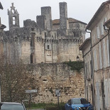 Les Cluzeaux outside