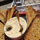 Le V, Ars En RÉ Comida