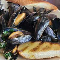 Le Puits Saint Jacques drink