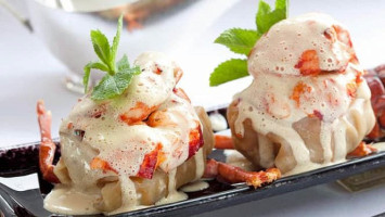 L'Ecu de France de Gourmet food