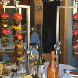 Le Chalet Suisse Dentro