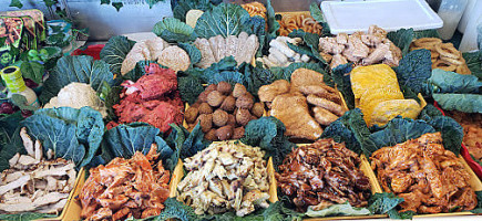 Le Verrie-table food
