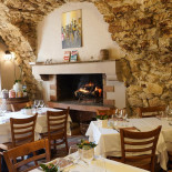 Le Jas À l'intérieur