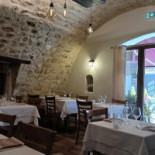 Le Jas À l'intérieur