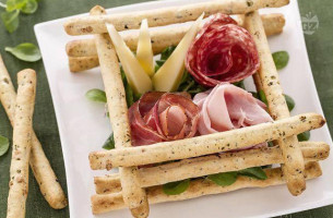 Le Coin Des Petits Fours food