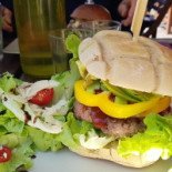 Howard's ValCenis food