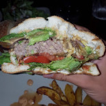 Howard's ValCenis food