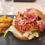 Howard's ValCenis food