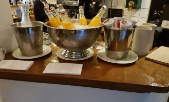 Hôtel Des Carmes drink