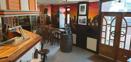 La Mousse inside