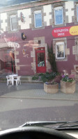 La Mousse outside