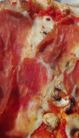 La Cave Flechoise Cave A Vins Et A Vins food
