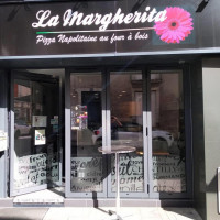 La Cave Flechoise Cave A Vins Et A Vins outside