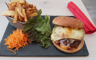 L'Entracte Brasserie food
