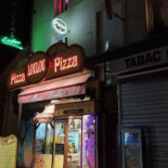 Pizza Loulou outside