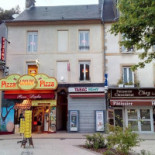 Pizza Loulou outside